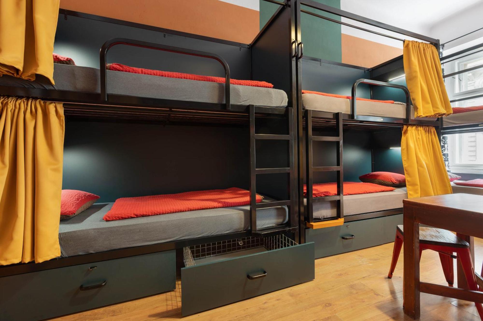 Hostel Elf Prague Luaran gambar